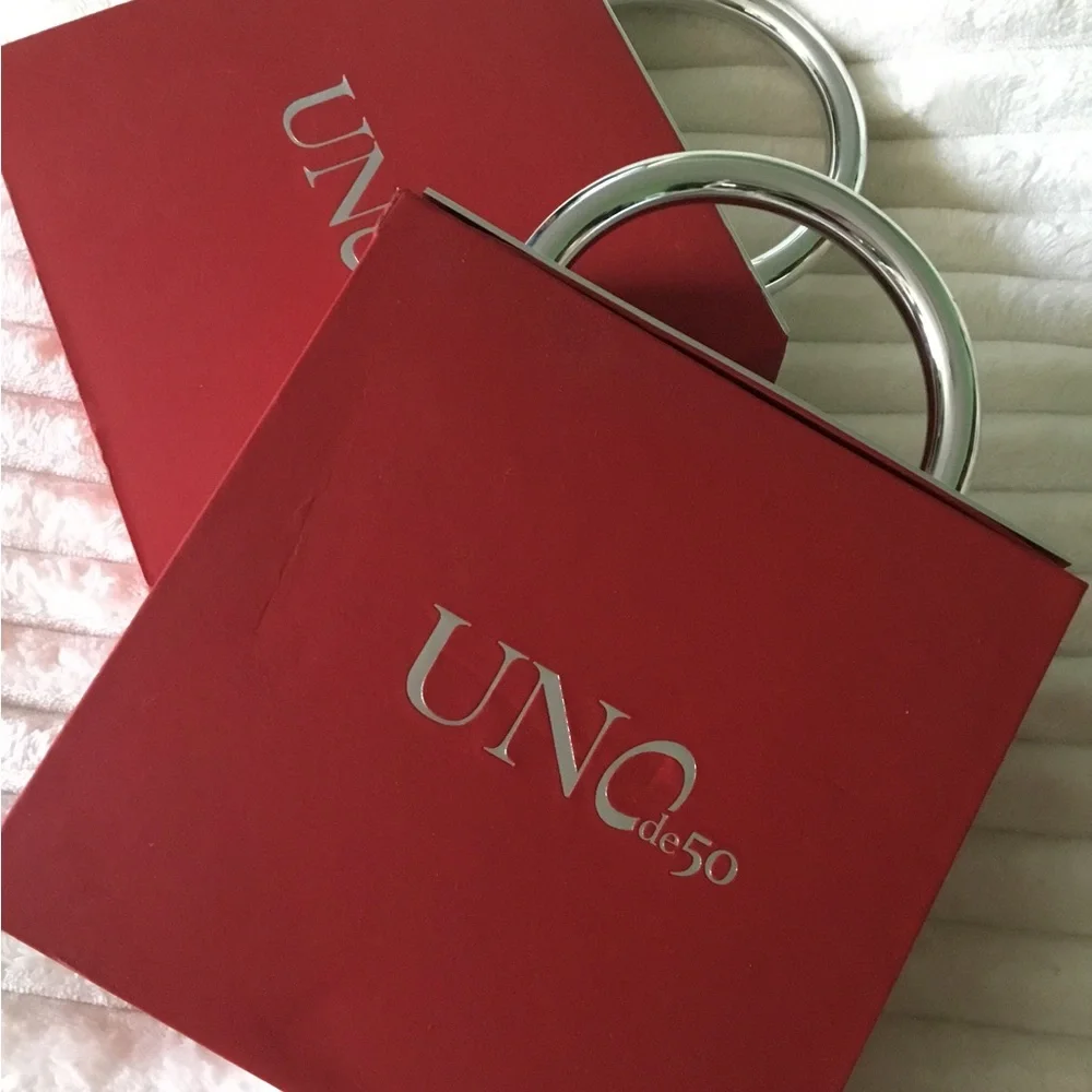 Gold Bead Padlock Necklace Uno de 50- Women fashion Jewelry includes box and COA